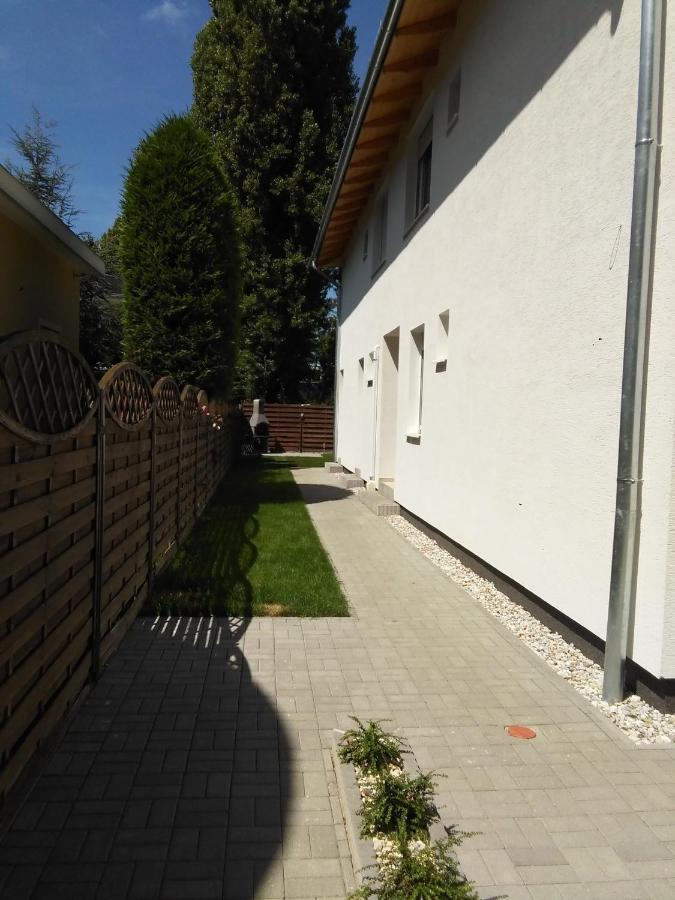 Aida Apartman Siofok Luaran gambar