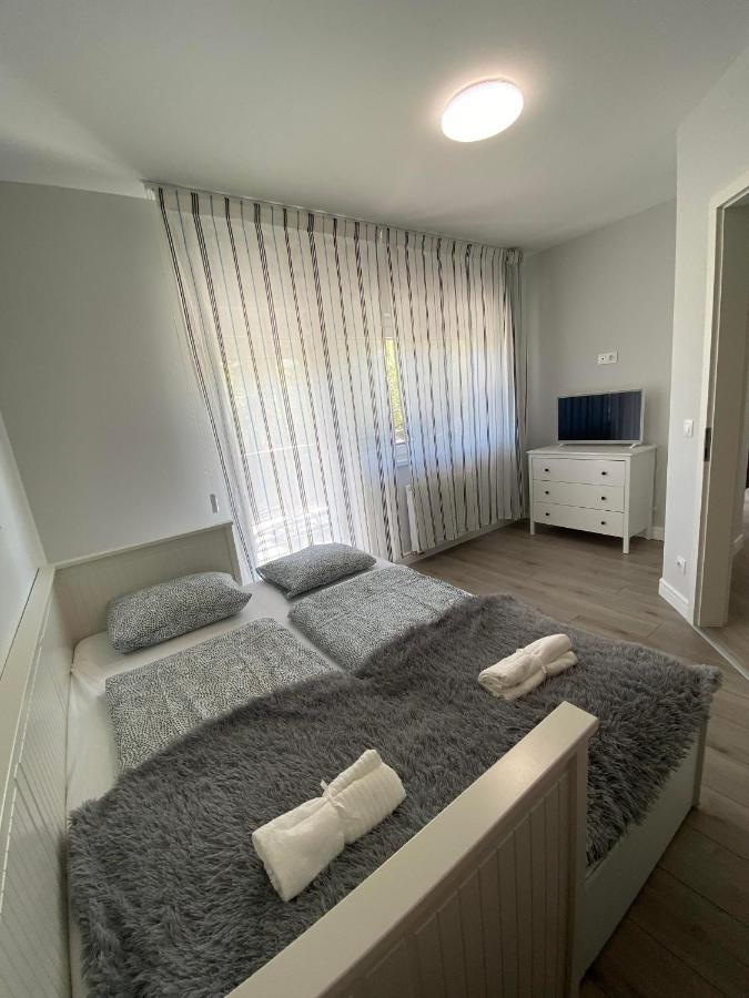 Aida Apartman Siofok Luaran gambar