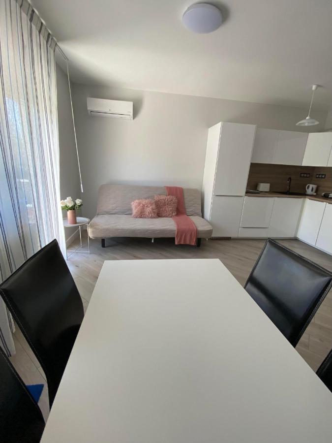 Aida Apartman Siofok Luaran gambar